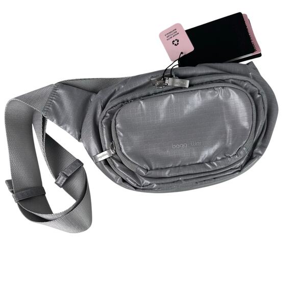 Baggallini On The Go Belt Bag Silver Gloss Athleisure Waist Pack Travel Recycle - Picture 1 of 12